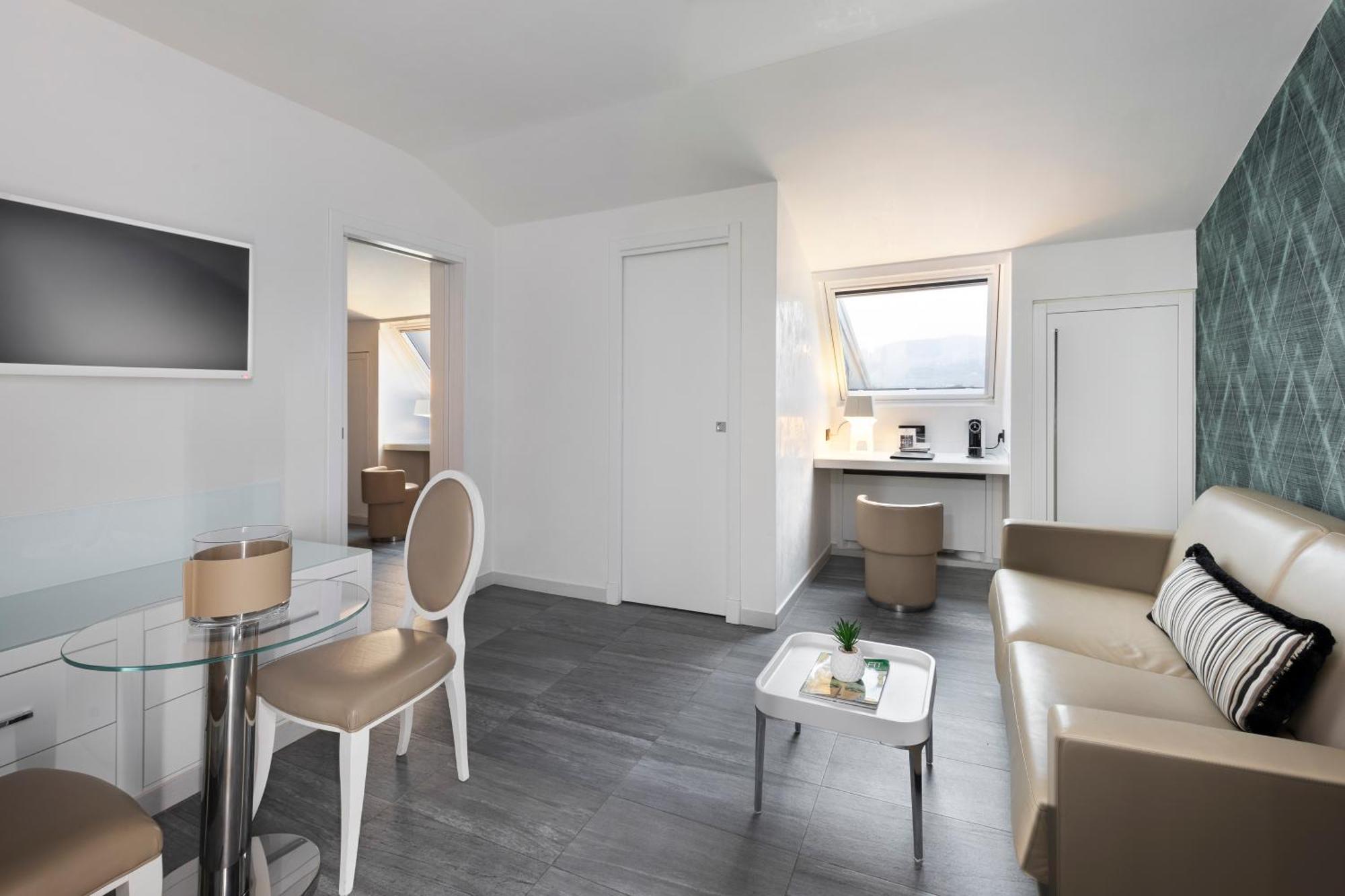 Lhp Hotel Montecatini Palace & Spa Exteriér fotografie A typical apartment at the complex